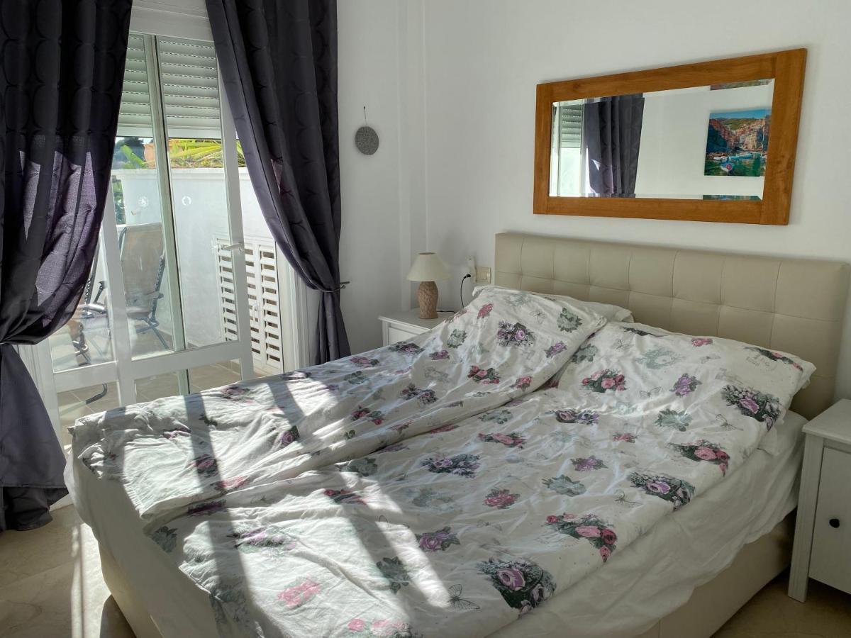 Apartmán Bahia De Casares Estepona Exteriér fotografie