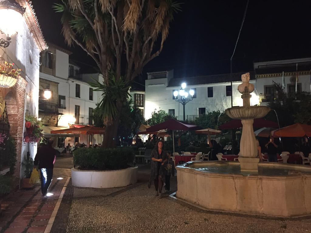 Apartmán Bahia De Casares Estepona Pokoj fotografie